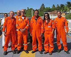 Lavagem uniforme NR 10  prestação de serviço Lavagem uniforme NR 10  prestação de serviço