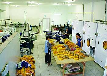 Lavanderia industrial de uniformes