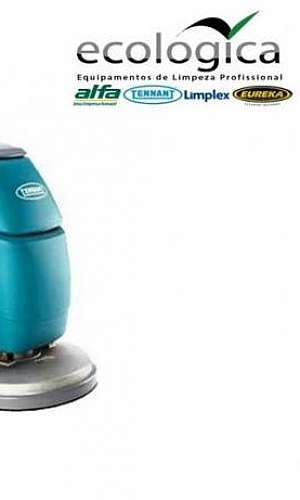 Limpeza de piso Limpeza de piso